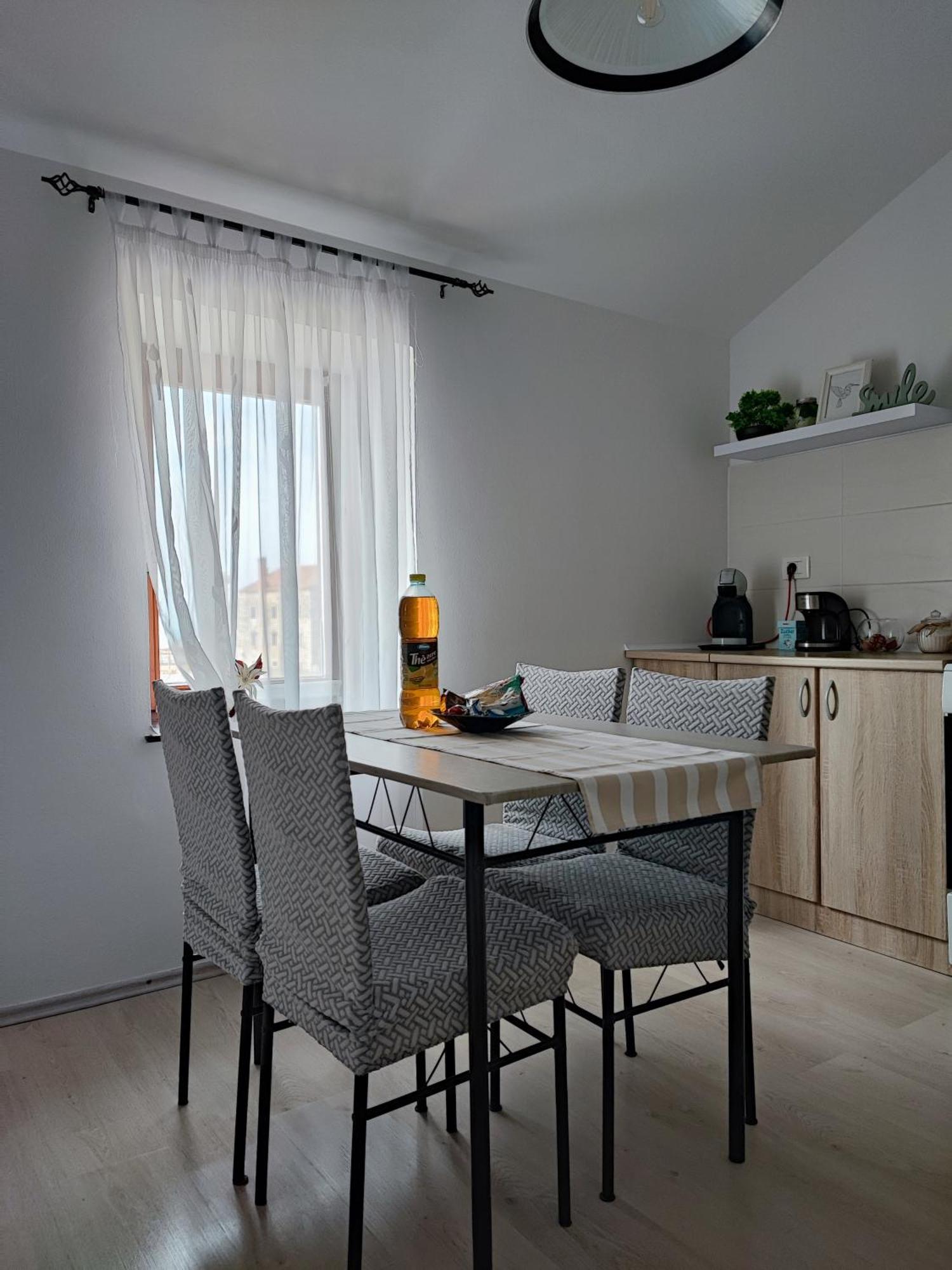 Apartment Nika Ουμάγκ Εξωτερικό φωτογραφία